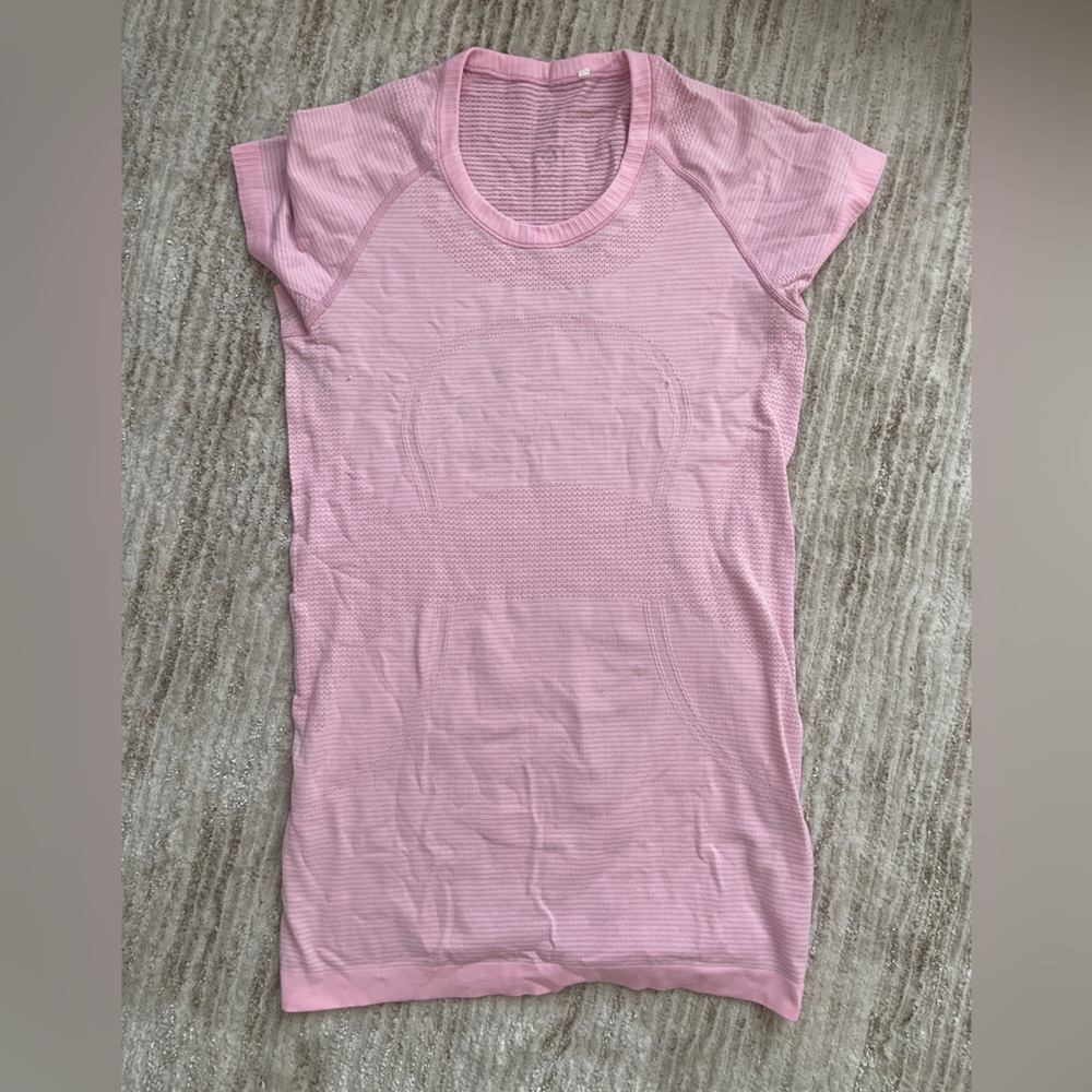 Lululemon Swiftly Tech Short Sleeve